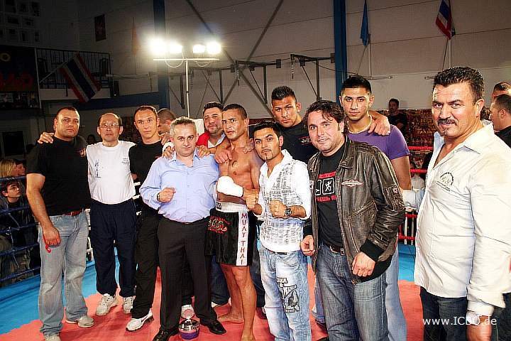 090404_4813_jankovic-yesilat_fight_night_koeln.jpg