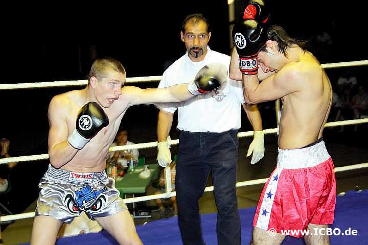 100605_0615_kut-slonov_suderwicher-fight-night.jpg